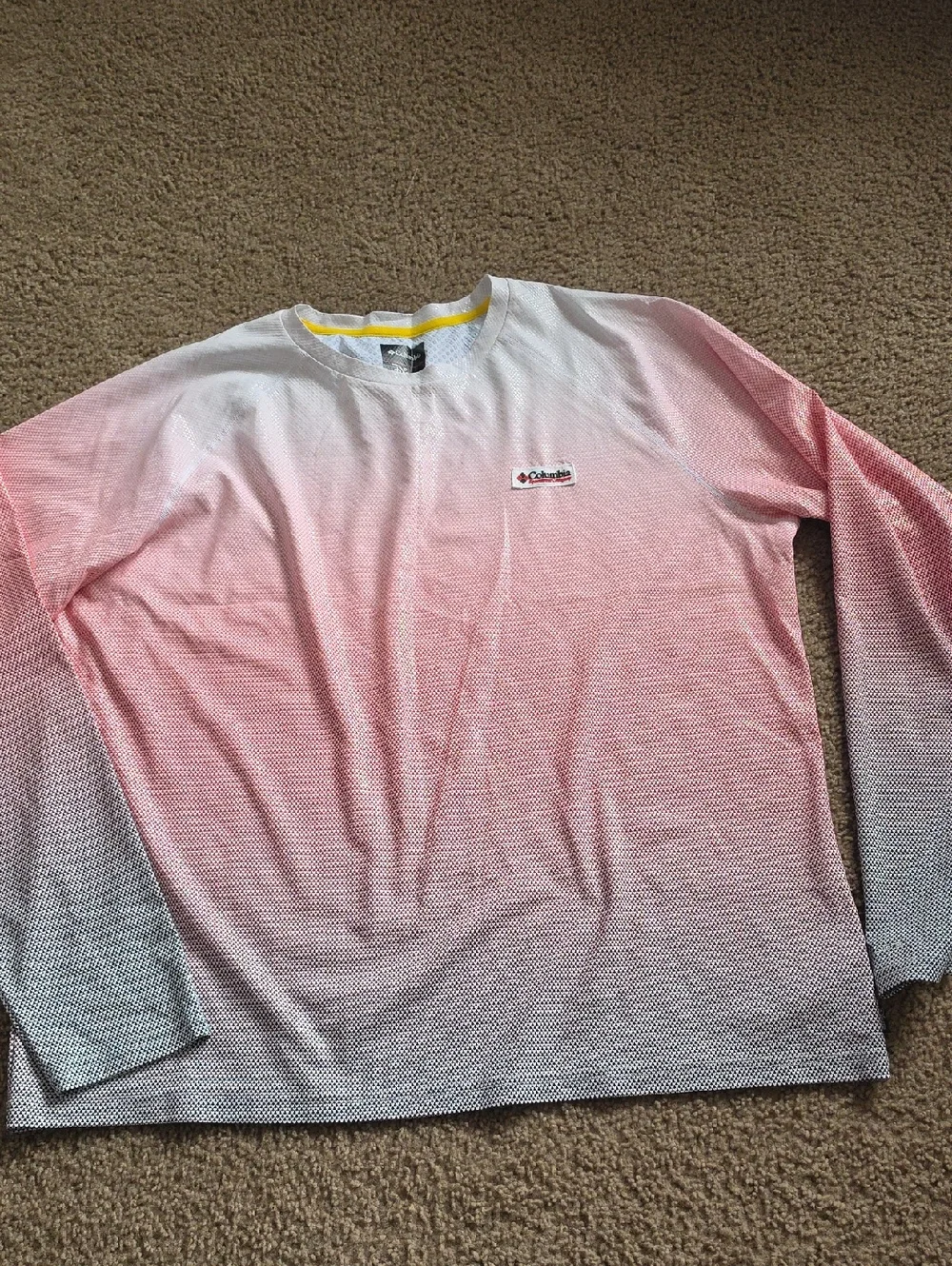 Columbia Disney OMNI Shade Mens Shirt - Picture 2 of 5